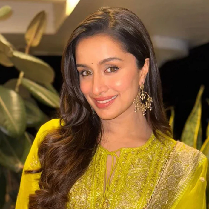 Diwali Dress for Women: Stunning Looks to Try Now