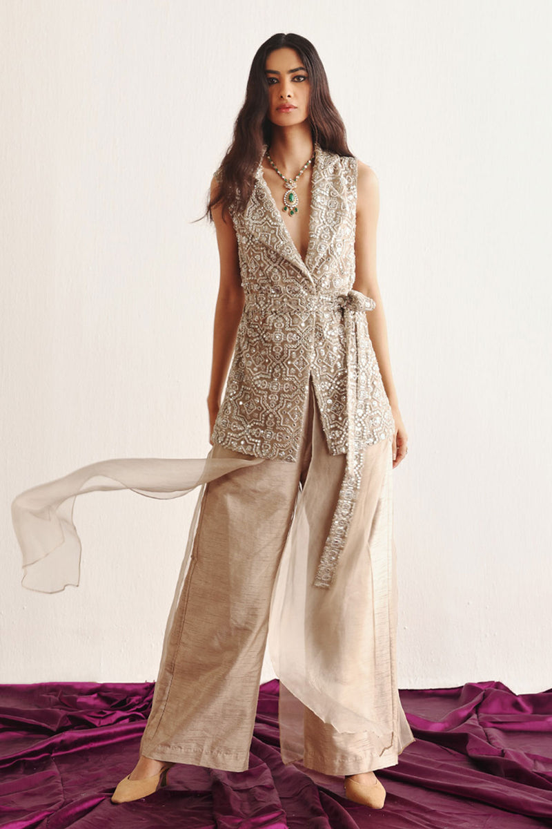 Sleeveless Blazer