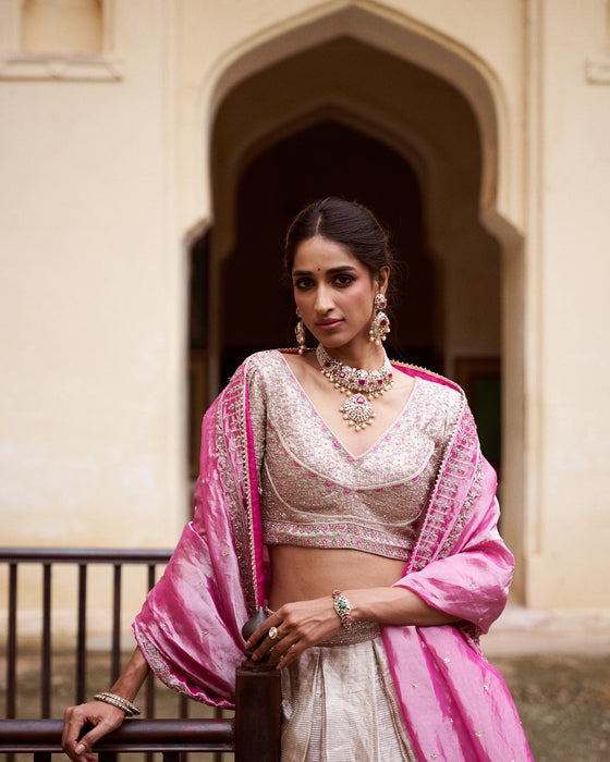 Amara Lehenga Set