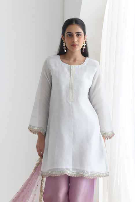 Jugni Tissue suit set