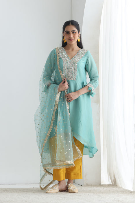 Rooh Tissue suit set