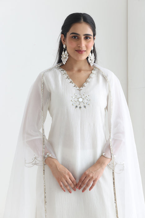 Saiba Crushed silk kaftaan