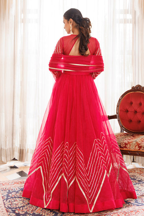 Dil Sharifa Hot Pink Organza Lehenga Set