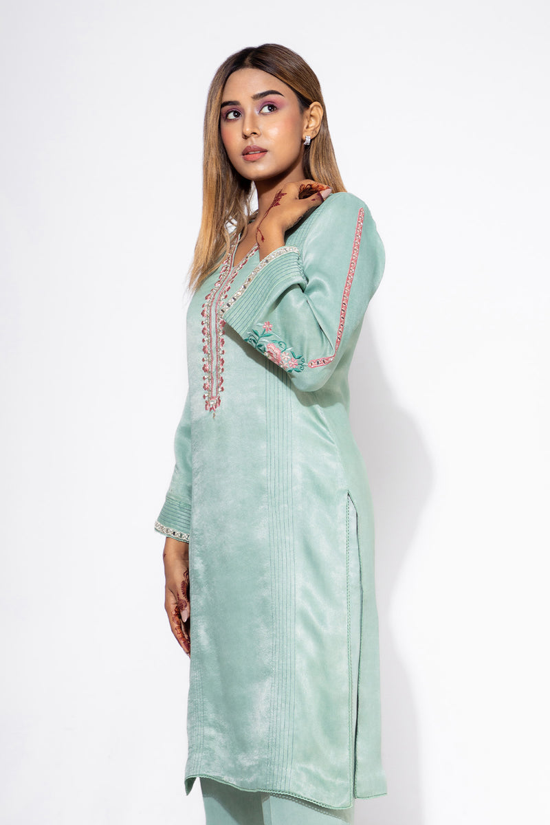 Blue Embroidered Sleeve Kurta & Pant Set