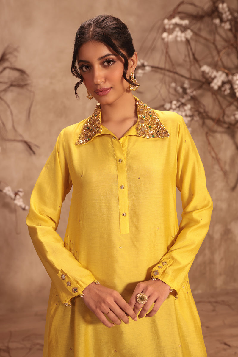 Nazakat Yellow Collar Kurta Set