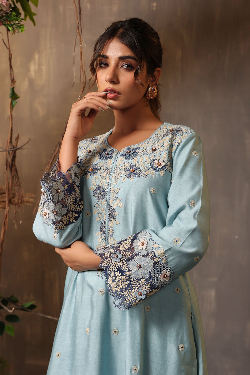 GULSHAN APPLIQUE KURTA SET BLUE
