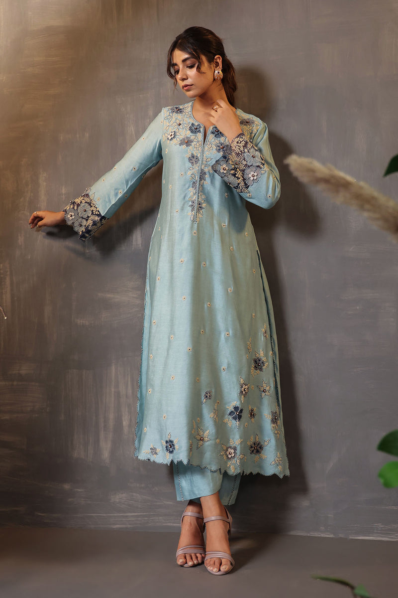 GULSHAN APPLIQUE KURTA SET BLUE