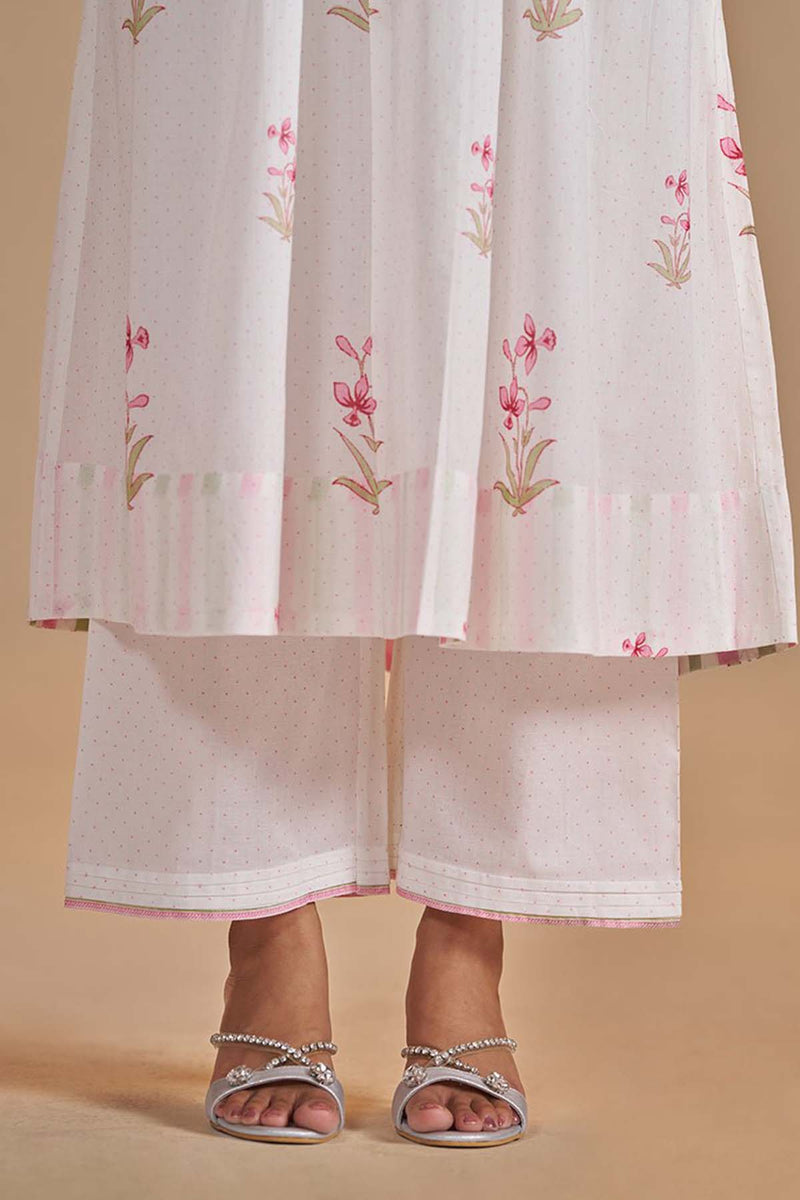 Swan Mul-Mul Light Festive Kurta Set