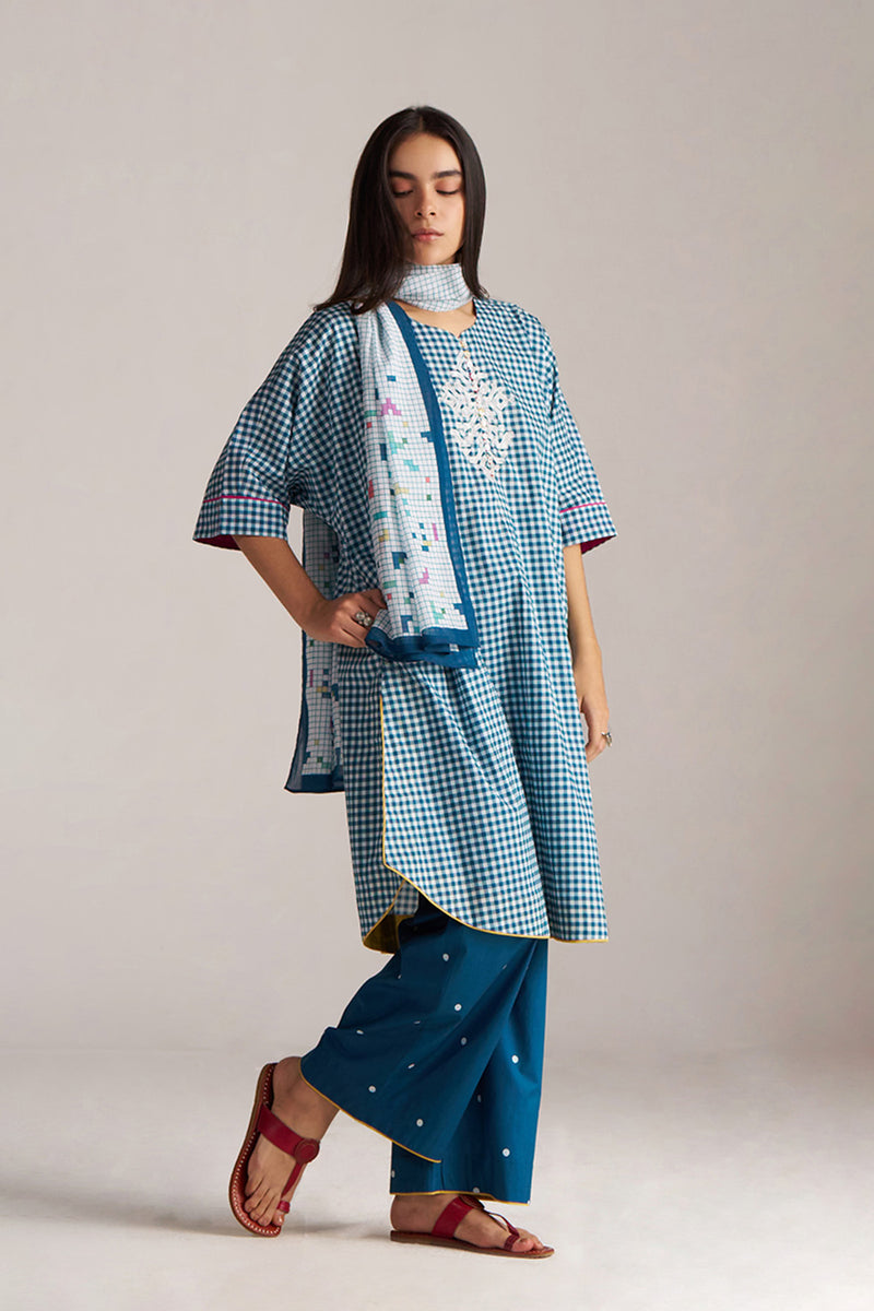 Blue and White Mul-Mul Checkard Co-ord Set With Stole