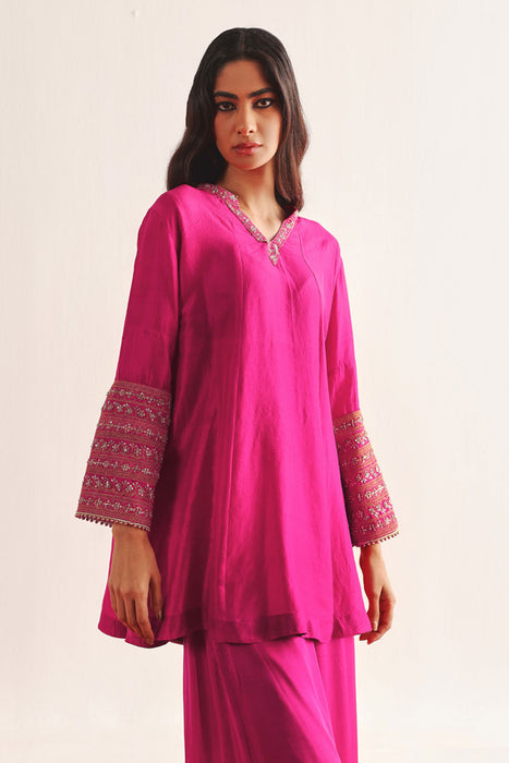 Marodiwork Silk Kurta and Flared Pants with Dupatta
