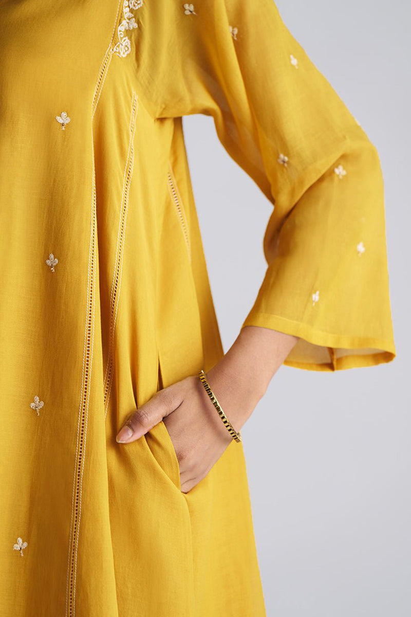Mango Mojito Mul-Chanderi Embroidered Kurta Set