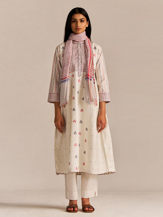 Off-White Cotton Embroidered Kurta Set