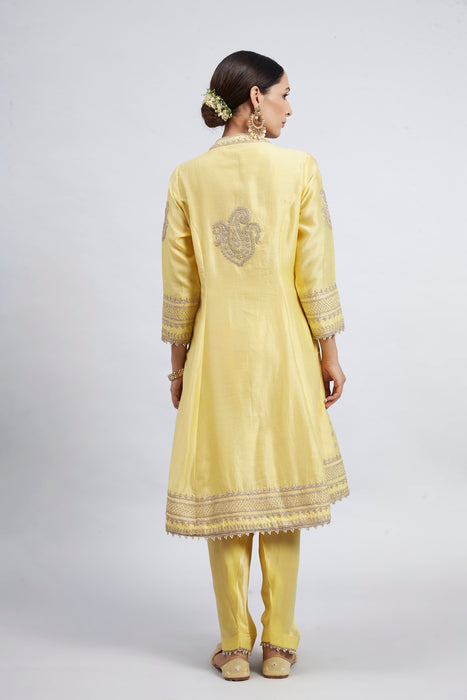 Naazira- Daffodil Yellow Tilla Embroidered Kurta Set