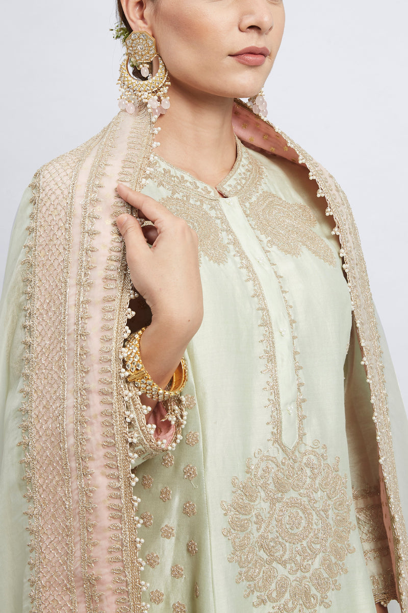 Naazira- Mint Green Tilla Embroidered Kurta Set