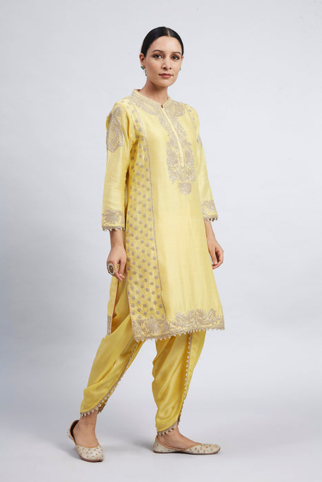 Aabish- Daffodil Yellow Pearl Embroidered Kurta Set