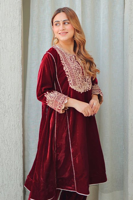 Nisreen - Short Kalidaar Chauga with Salwar