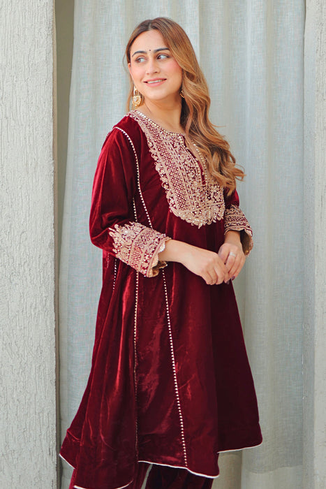 Nisreen - Short Kalidaar Chauga with Salwar