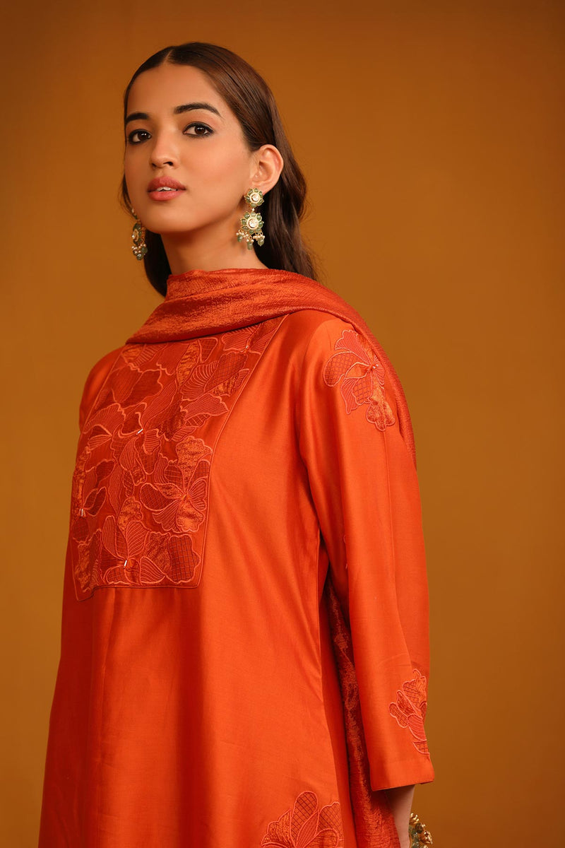 Nafeesa Applique Suit Set - Orange