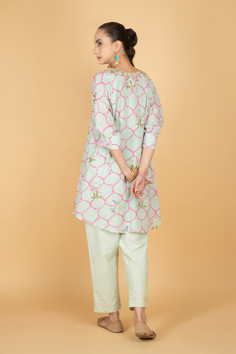 Green Embroidered Floral Print Short Kurta with Solid Pants