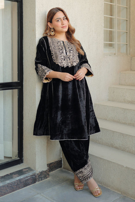 Nisreen - Short Kalidaar Chauga with Salwar