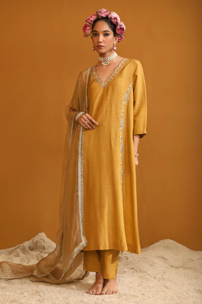 Firoza Kurta Set - Gold