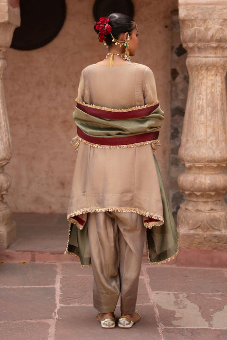 Noor Kaftan Hand-Embroidered Salwar Set