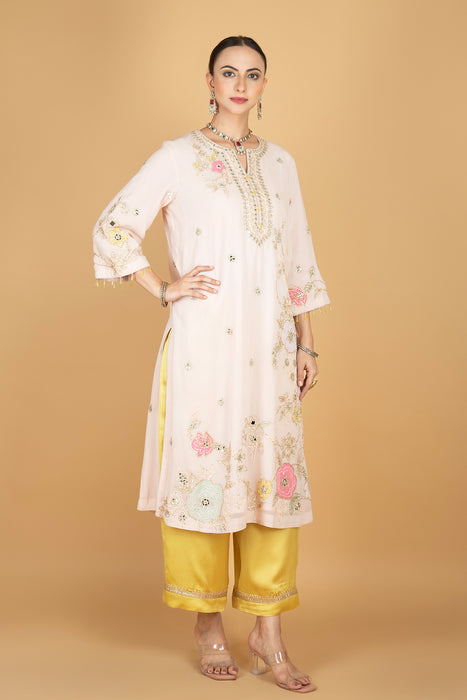 Ivory Embroidered Kurta W/Contrasting Pant & Shaded Dupatta