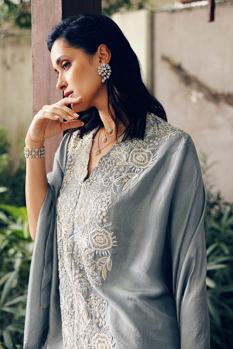 SIGNATURE OVERLAY WITH DRAPED SKIRT