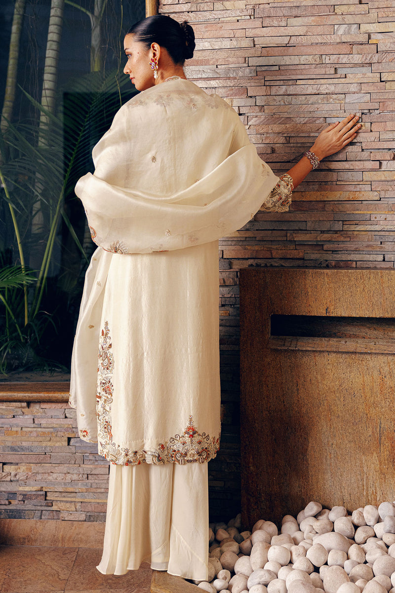 KURTA SET WITH FLARED PANTS AND DUPATTA