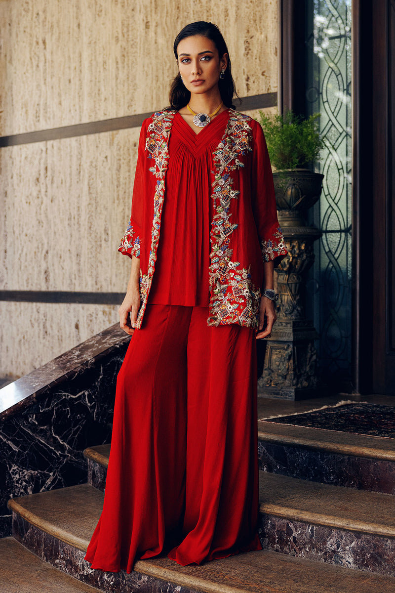 SIGNATURE SHORT JACKET PAIRED WITH FLARE PANTS