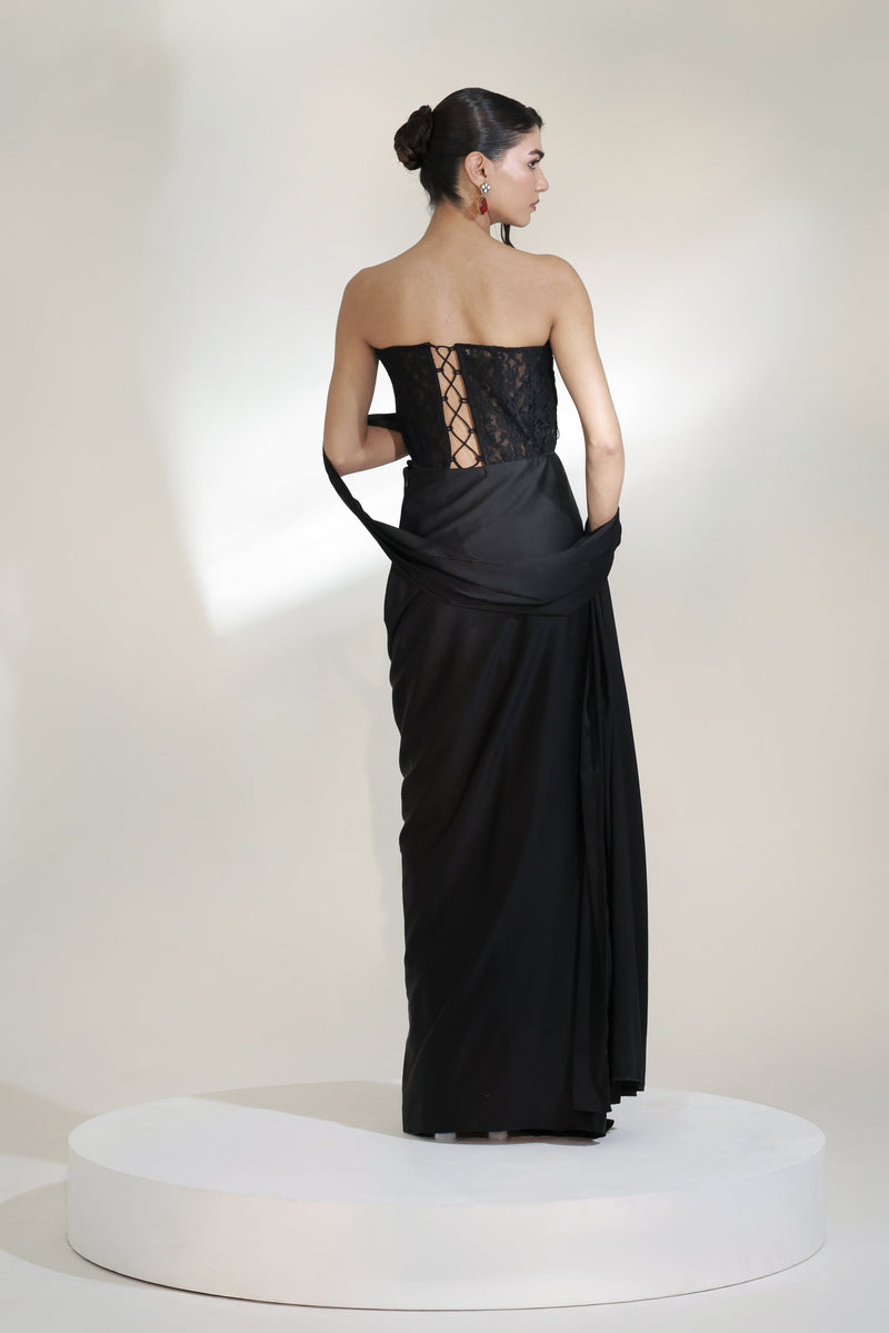 QUEEN CORSET SAREE SET