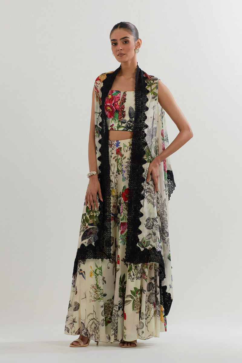 CAPE WITH BUSTIER AND SHARARA