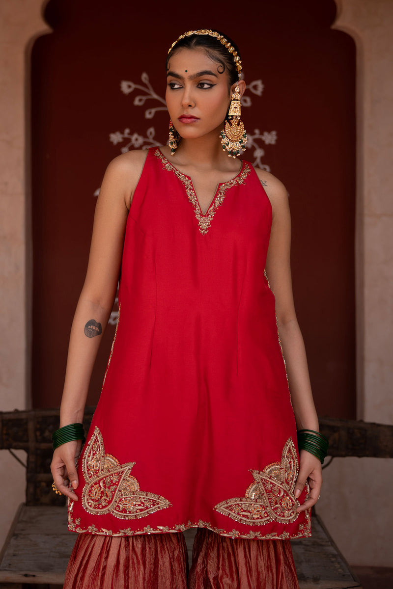 Laal Rang Hand-Embroidered Gharara Set