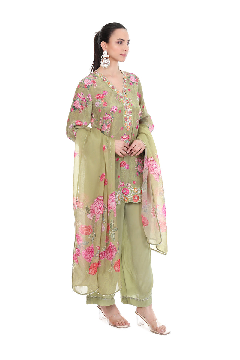 Green Embroiderd Floral Short Kurta Set