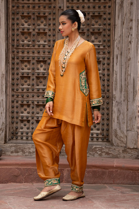 Surmayi Sunehri Hand-Embroidered Balloon Salwar Set