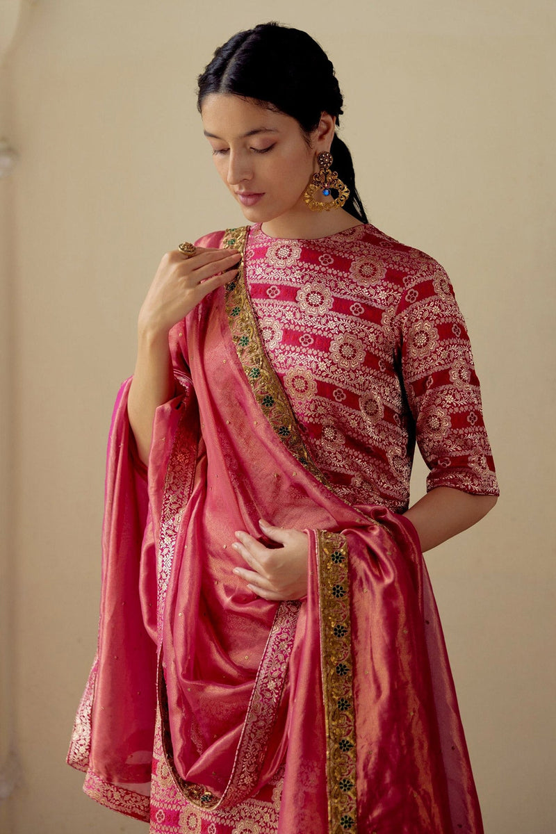 YASHVEI