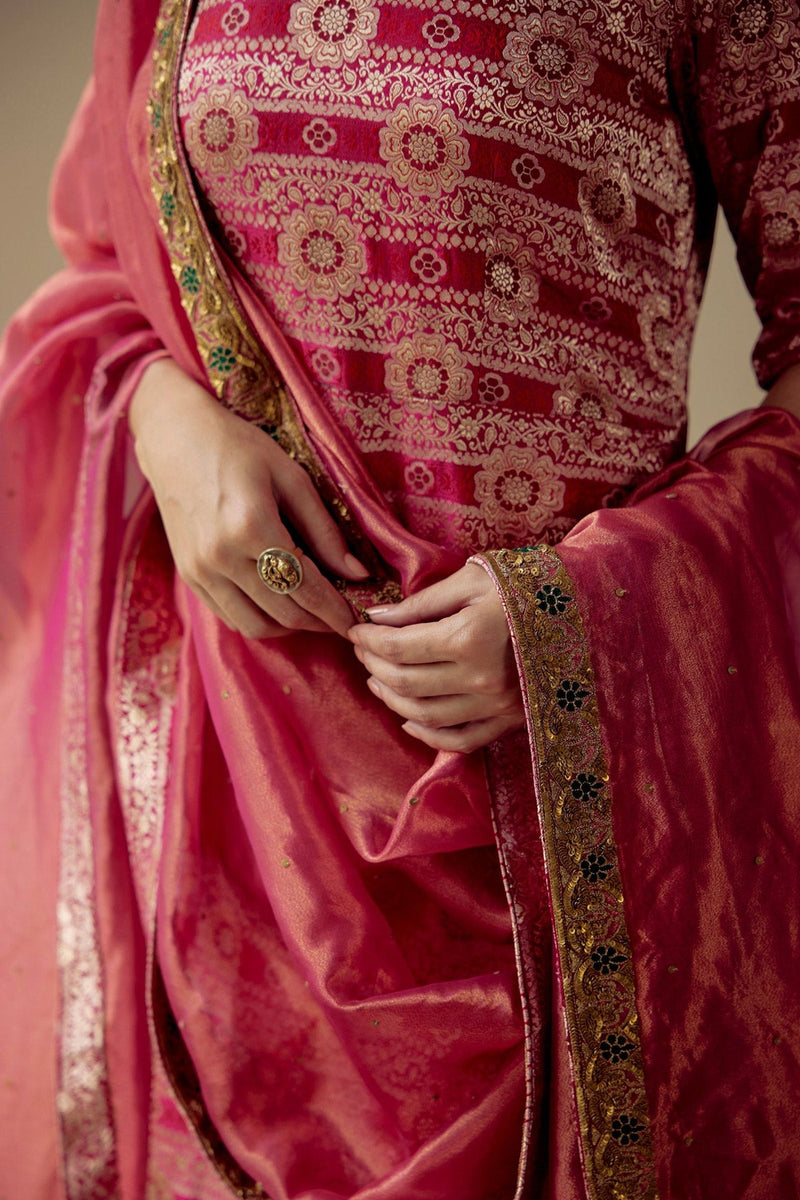 YASHVEI