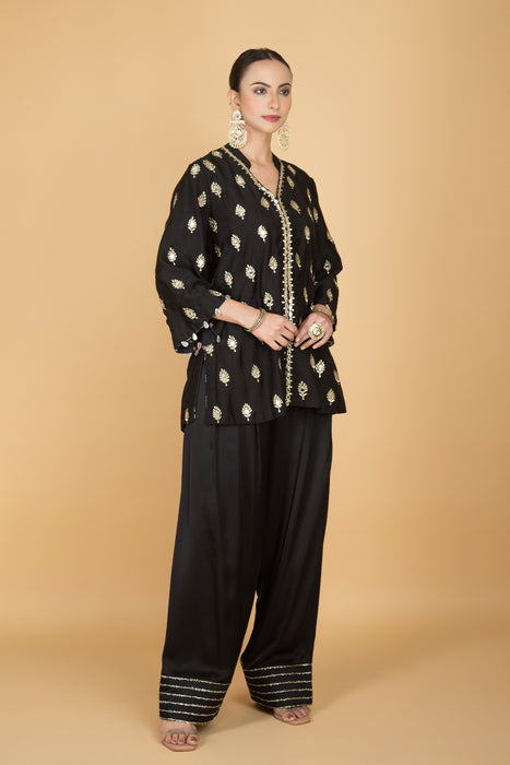 Black Mirror Butti Embroidered Short Kurta with Farsi Salwar & Printed Dupatta