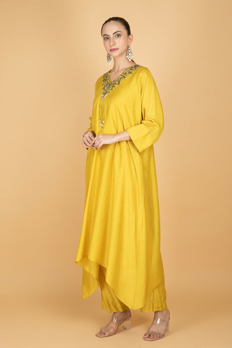 Lime Yellow Hand Embroidered Kaftaan Kurta W/Pants