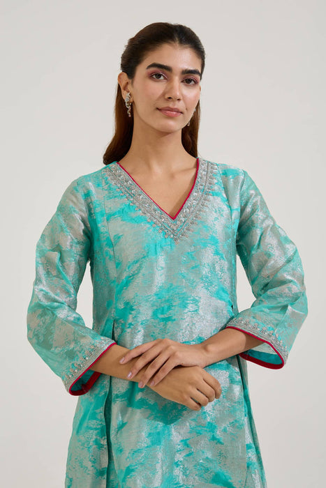 Aqua Dori Jacquard Kurta with Narrow Pants and Dupatta - Set of 3