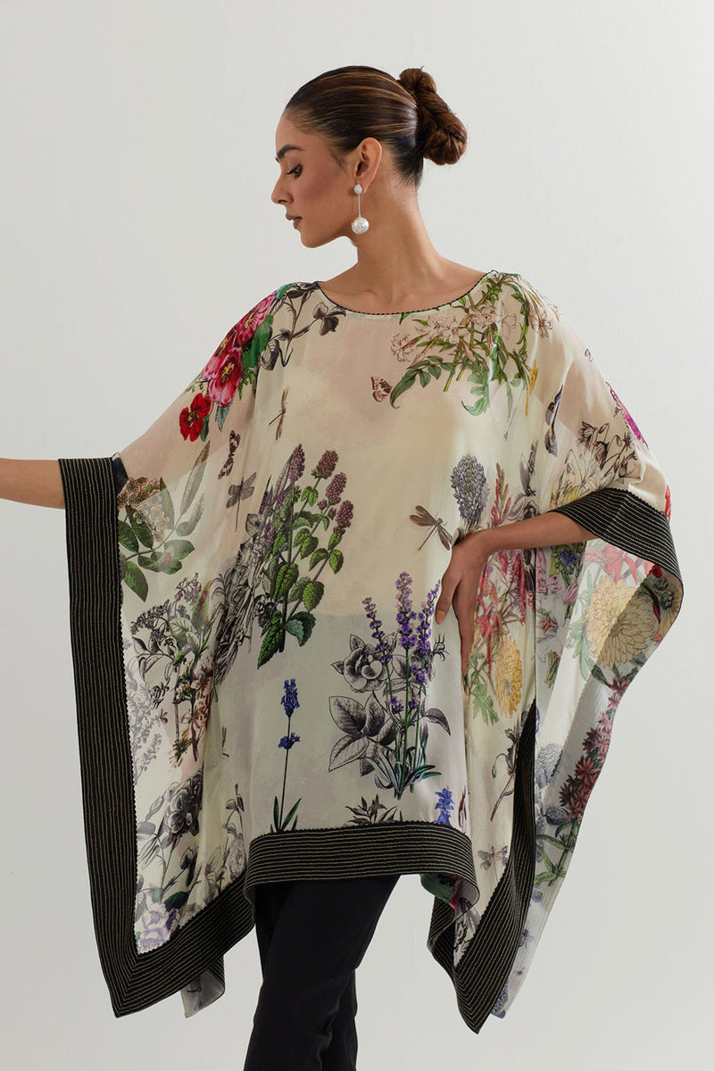 PONCHO WITH PANT