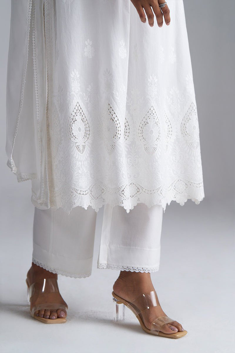 White Mul-Mul Embroidered Kurta Set