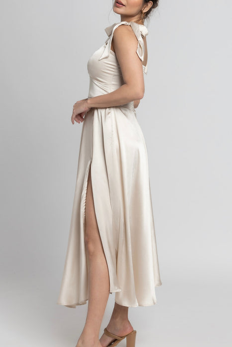 Creamy Sweetheart Midi Dress