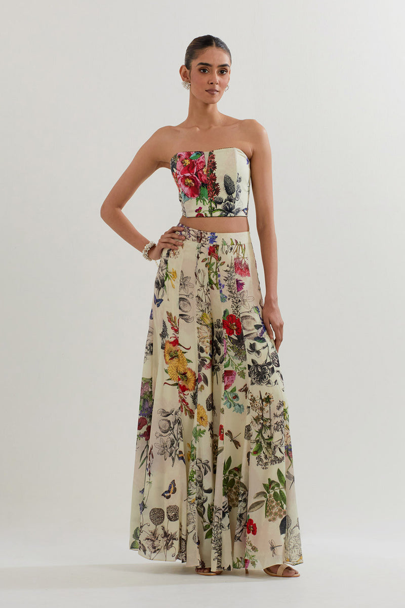 CAPE WITH BUSTIER AND SHARARA