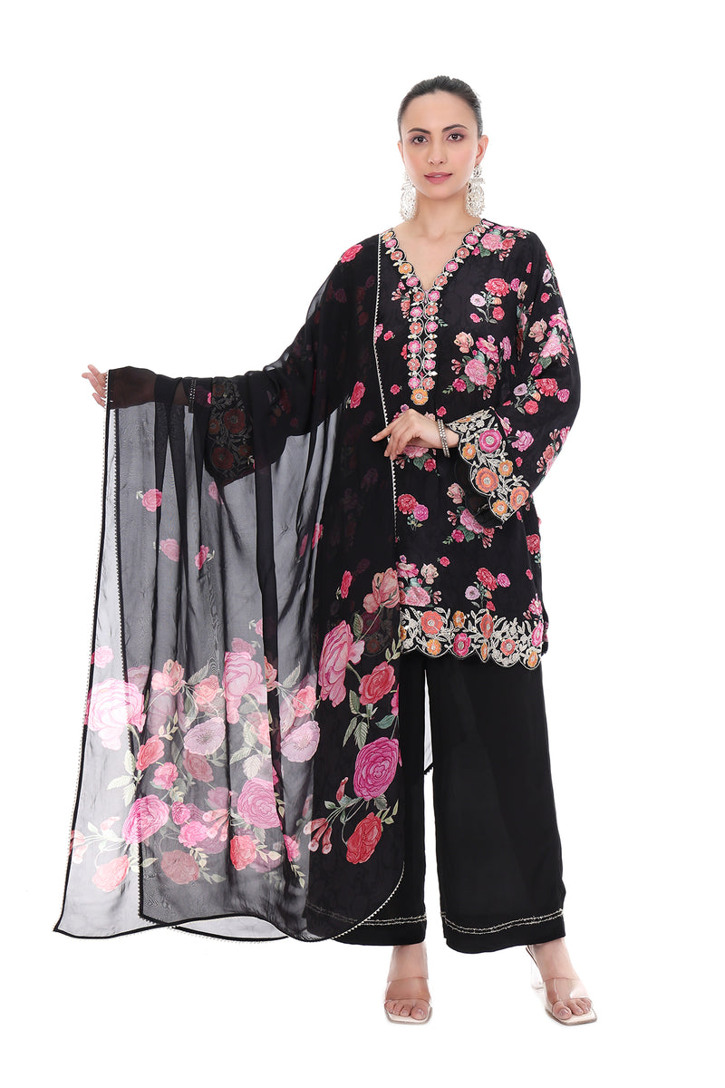 Black Embroiderd Floral Short Kurta Set