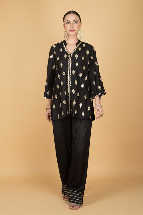 Black Mirror Butti Embroidered Short Kurta with Farsi Salwar & Printed Dupatta