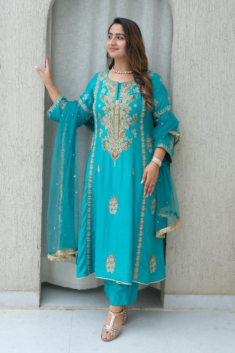 Ferozi Silk Kalidar Set