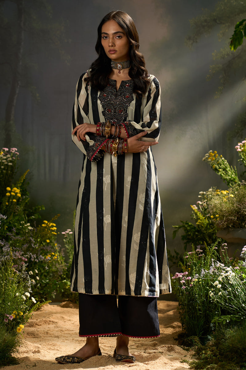 Black and Off White Stripe Traditional Co-ord Set