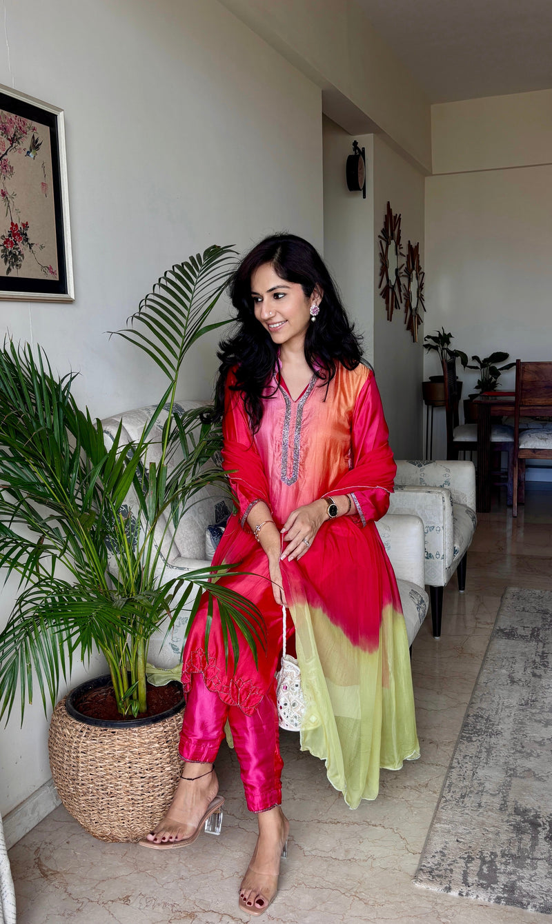 GAURI IN LOTUS EMBROIDERED SHADED KURTA BOTTOM SET