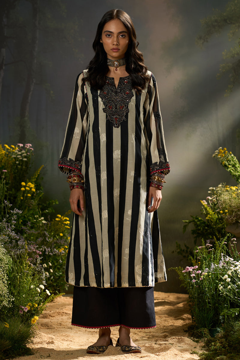 Black and Off White Stripe Traditional Co-ord Set